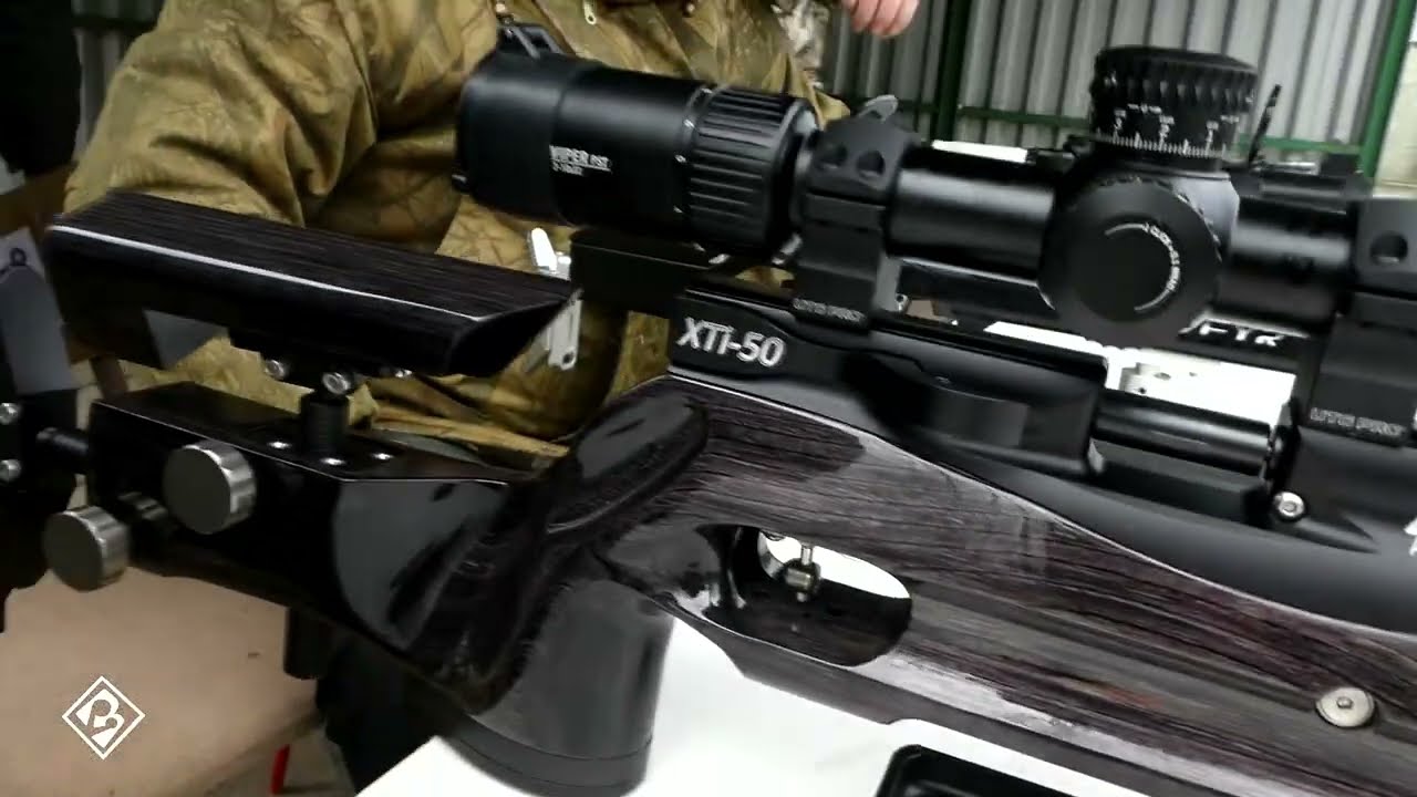 Air Arms XTi-50 FT RH 4,5mm Black Laminate