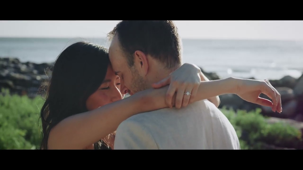 Oceanfront Elopement | Oahu Hawaii Weddings