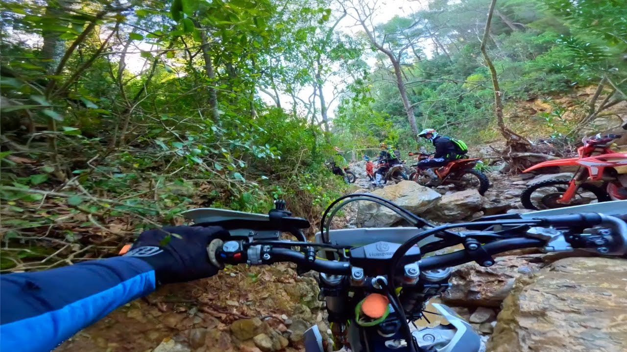 ENDURO PSAXNA
