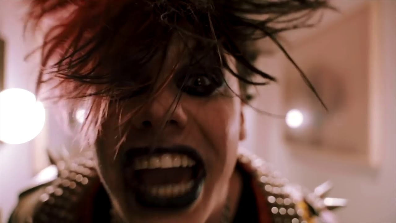YUNGBLUD Being YUNGBLUD 3 Minutes Straight