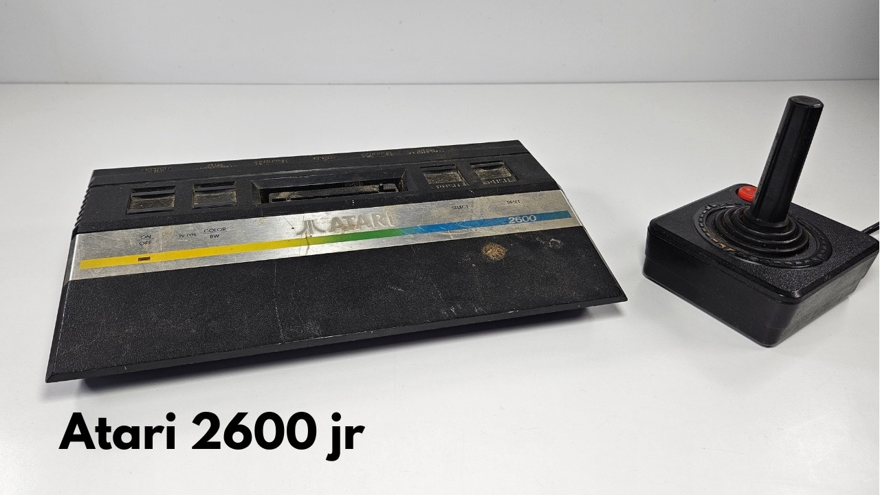 Atari 2600 Jr Restoration🪛 & Modification🛠
