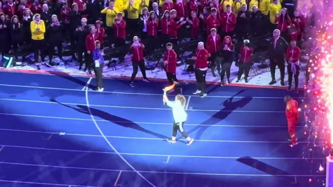 Special Olympics Berlin 2023 Eröffnungsfeier Einlauf Fackelträger