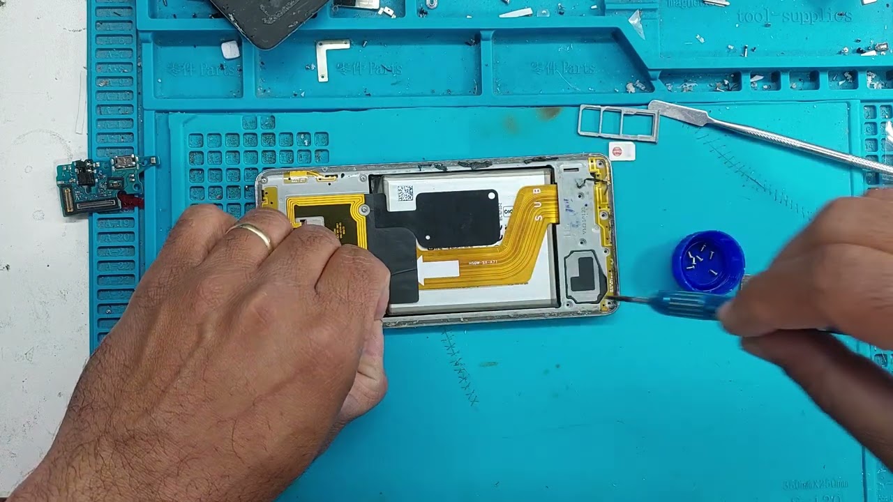 como TROCAR O CONECTOR DE CARGA SAMSUNG GALAXY A71.