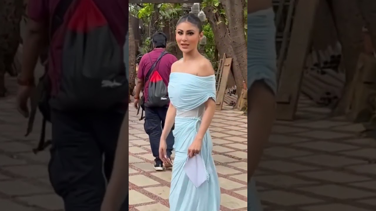 Mouni Roy leaving us speechless 🔥❤️ 