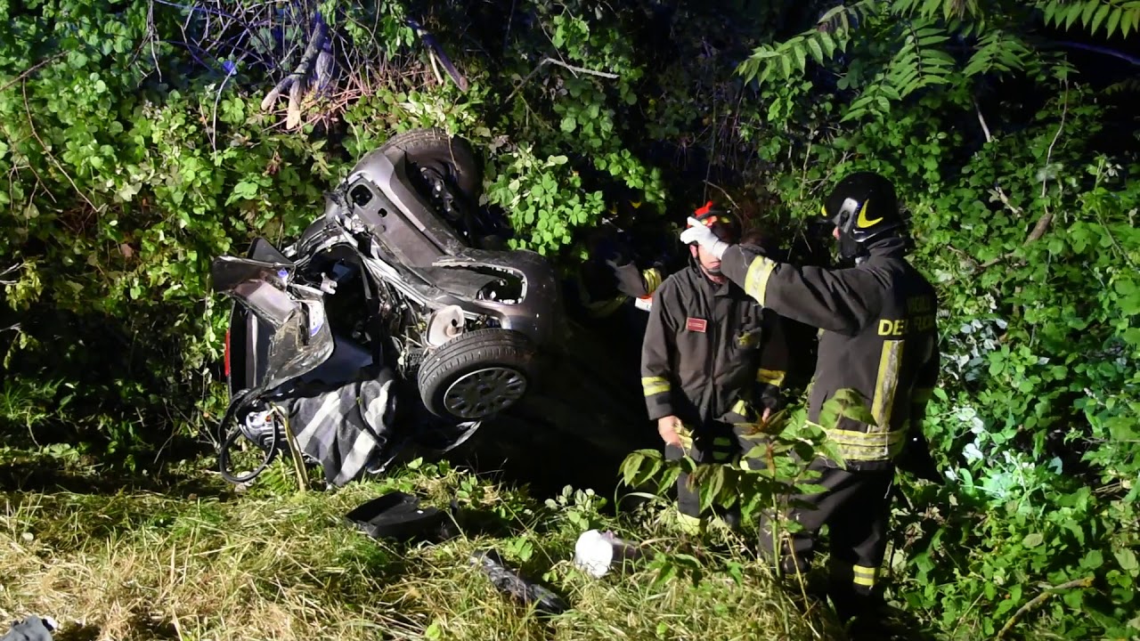 FORLIMPOPOLI: Schianto nella notte, donna 63enne muore sul colpo | VIDEO