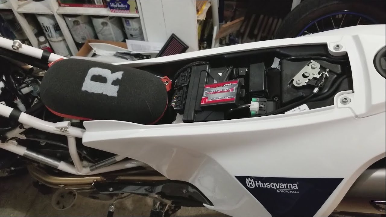 Удаление PCV + SAS/EVAP + система впуска Rottweiler - Husqvarna 701 Supermoto 2018 года