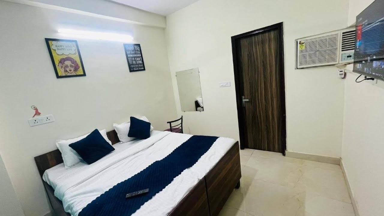 Anmol Residency - Near Saket Metro | New Delhi and NCR, India | Hotel Review🏠