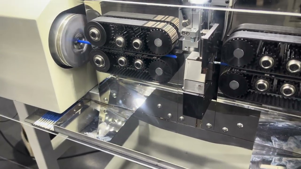 Fully Automatic RG402 Coaxial Cable Cutting Stripping Machine