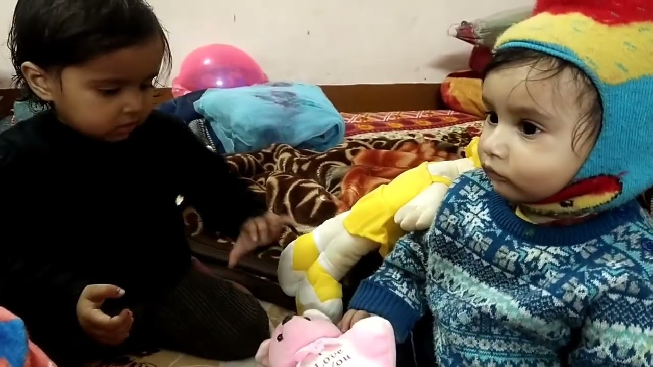 My mini vlog inki fight dekh lo ❤️😘🥰😍💕🤣😄😂😂#cutebaby #trandingshorts #comedy #funny 