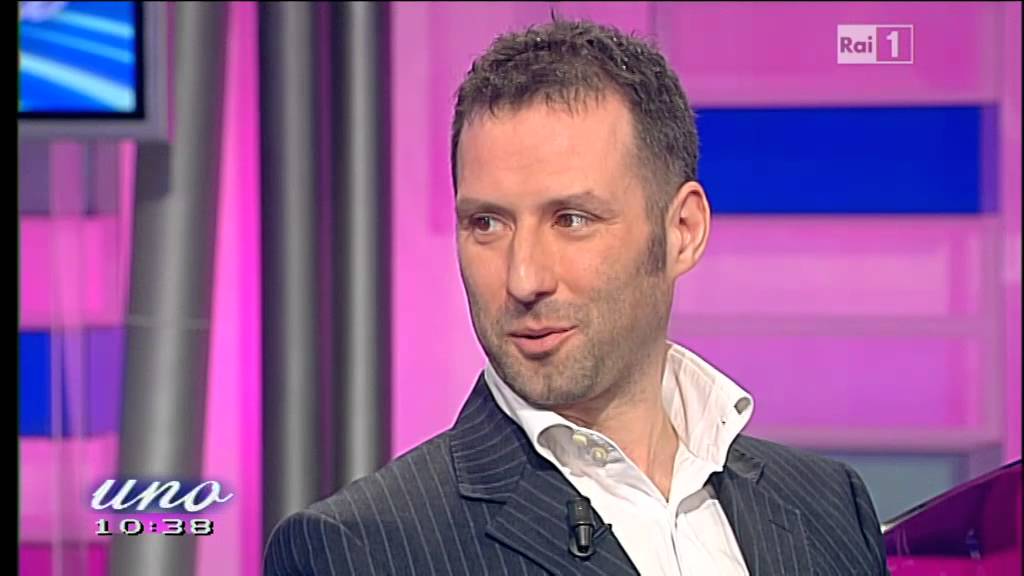L'arte della memoria - Uno Mattina intervista Matteo Salvo