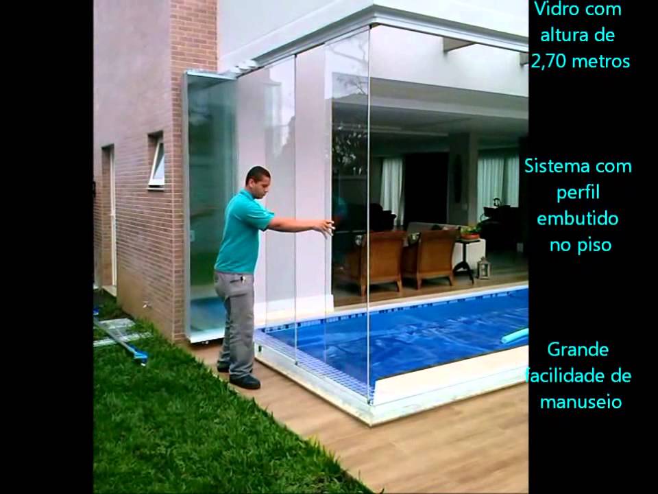 Envidraçamento com Cortina de Vidro