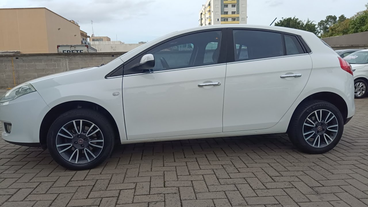 Novo Fiat Bravo 1.8 Essence Manual 2014. Barato é ta esquecido: #brasil #fiat #italiana