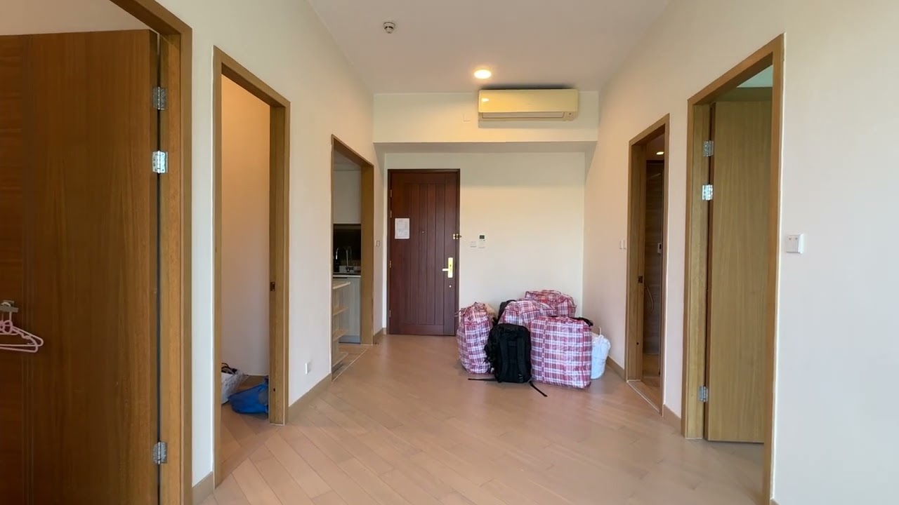 #西貢村屋#西貢物業# 逸瓏園實用面積6/F 668呎2+1房🎁租金$25000元🎁售價850萬#西貢阿龍9382 9320曾生Daniel#西貢置業#西貢村屋##代理推介