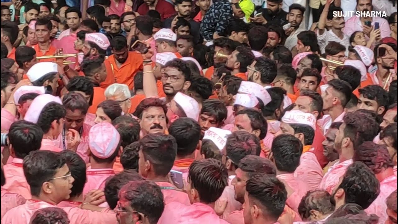 #LalbaugchaRaja Visarjan 2022 | Palkhi Nighali Rajachi | Swaranjali Band | Sudhir Bhau Salvi Dance