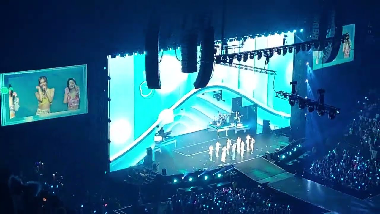 Twice - Act III (Live) (The O2, London, Day 2, Ready To Be Tour, 08/09/2023)