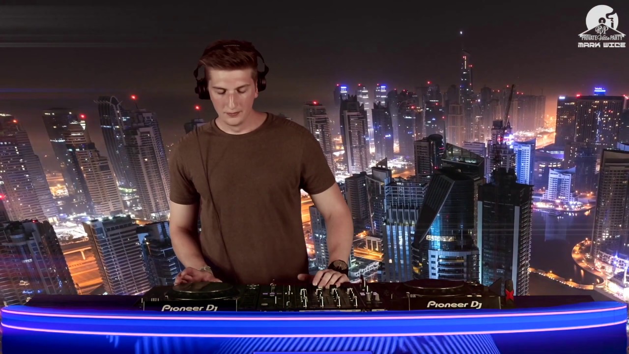 Bluescreen Live Mark Wice
