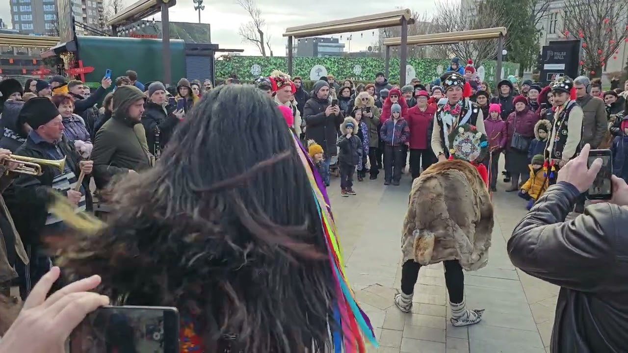 Cerbul de la Sticlăria Scobinți -Iași  Palas Mall 2023