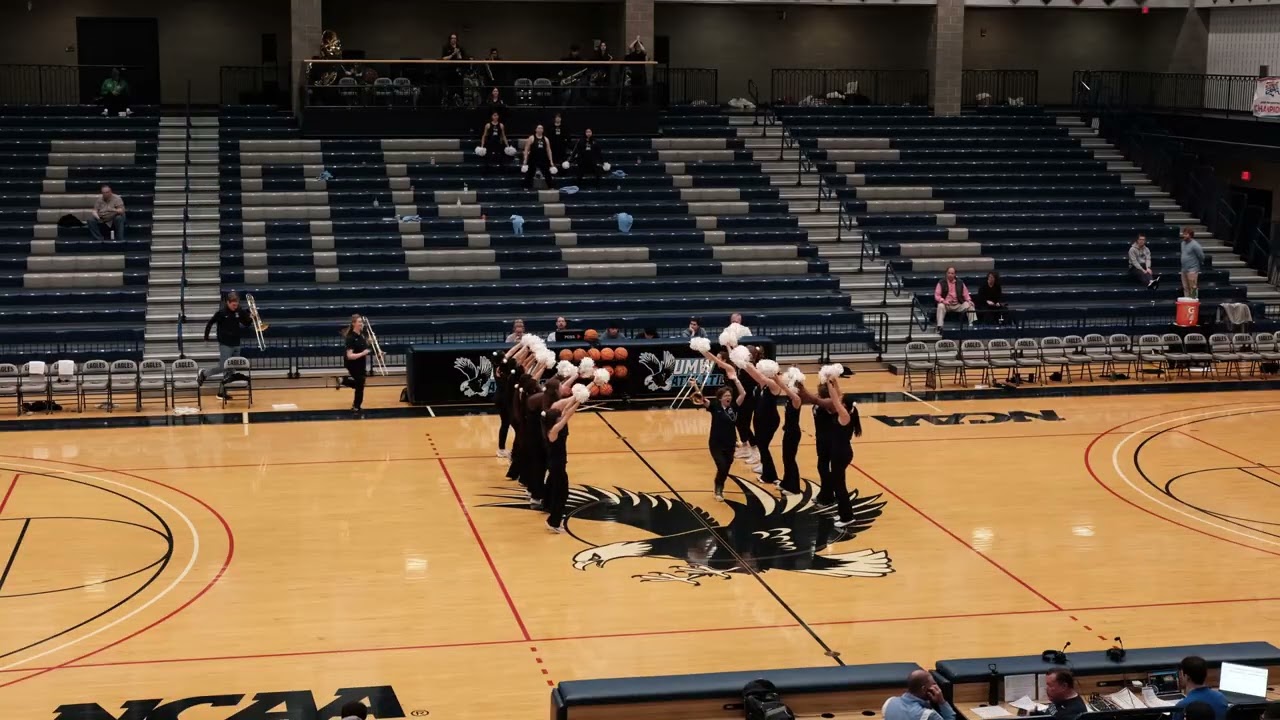 UMW Pep Dance Halftime Show 2/18/26 (Men's Basketball)!