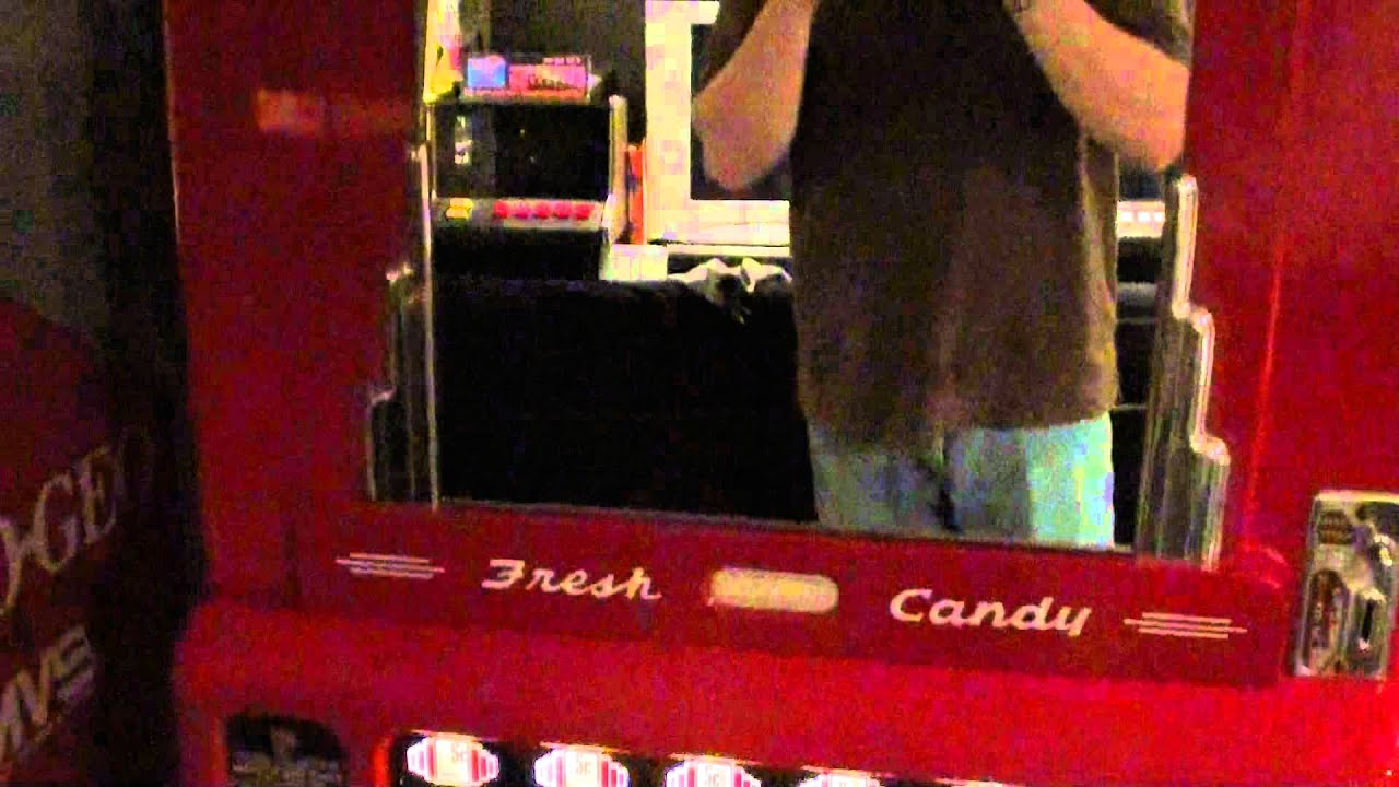 1950's Univendor Stoner Candy Vending Machine in the Gameroom!