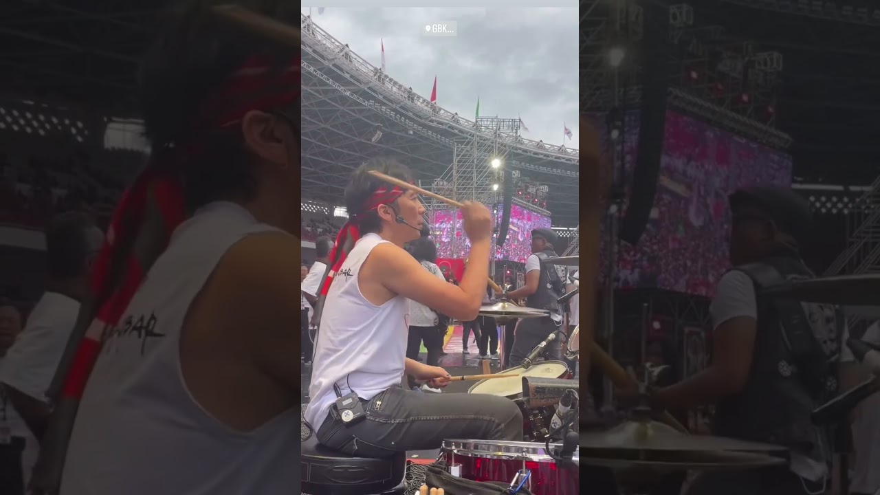 BIMBIM SLANK drummer di acara politik #slank #slankband #bimbimslank #bimbim #jakarta #drummer