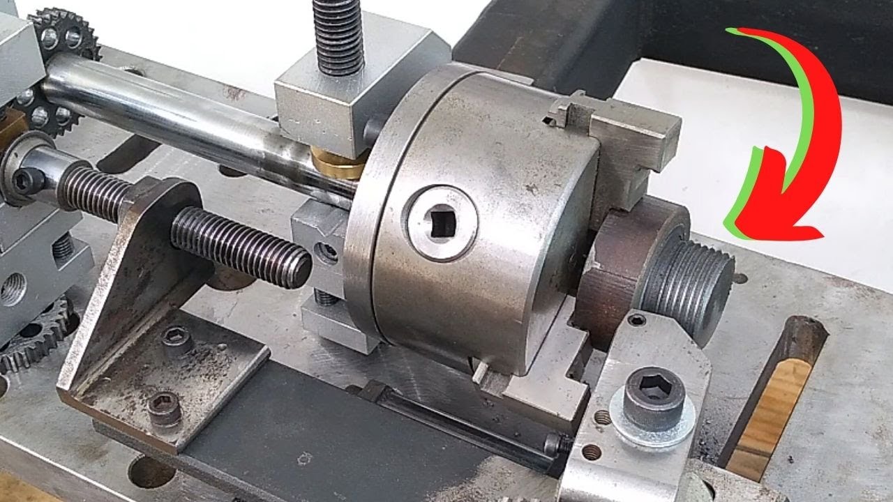 TORNEANDO e FAZENDO ROSCA DIREITA no MINI TORNO MANUAL