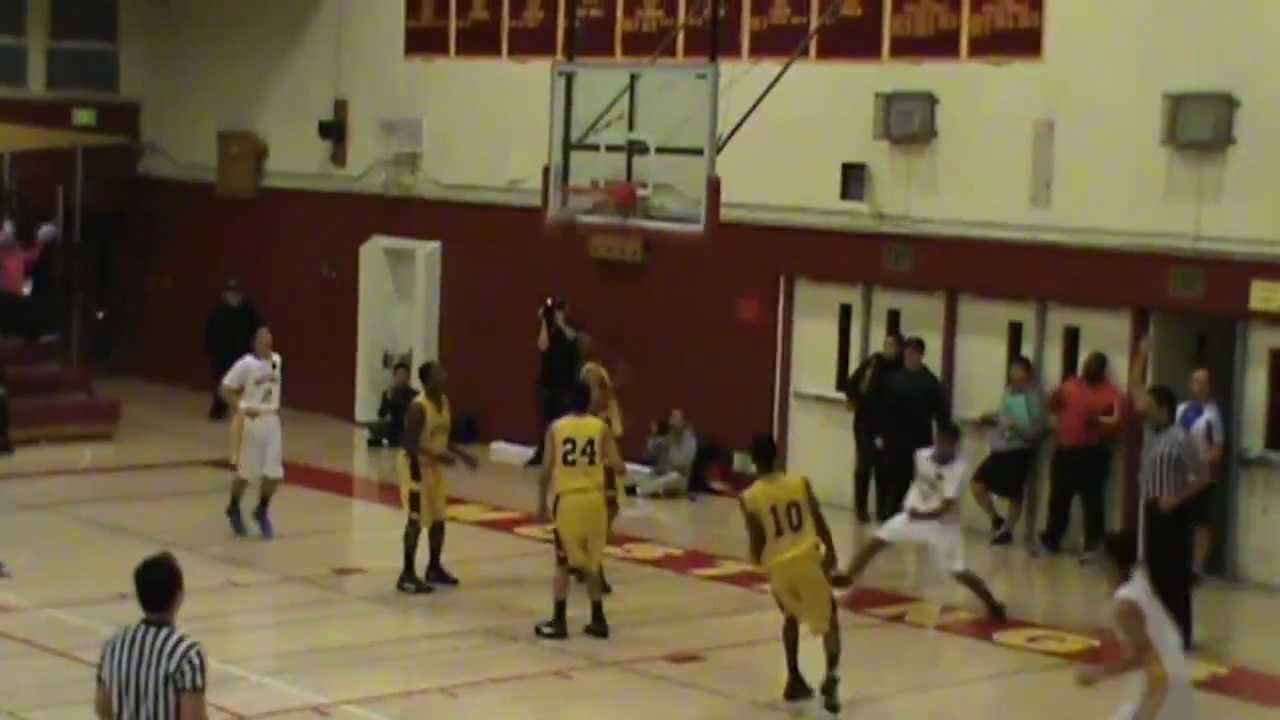 Basketball: Mission VS Lincoln