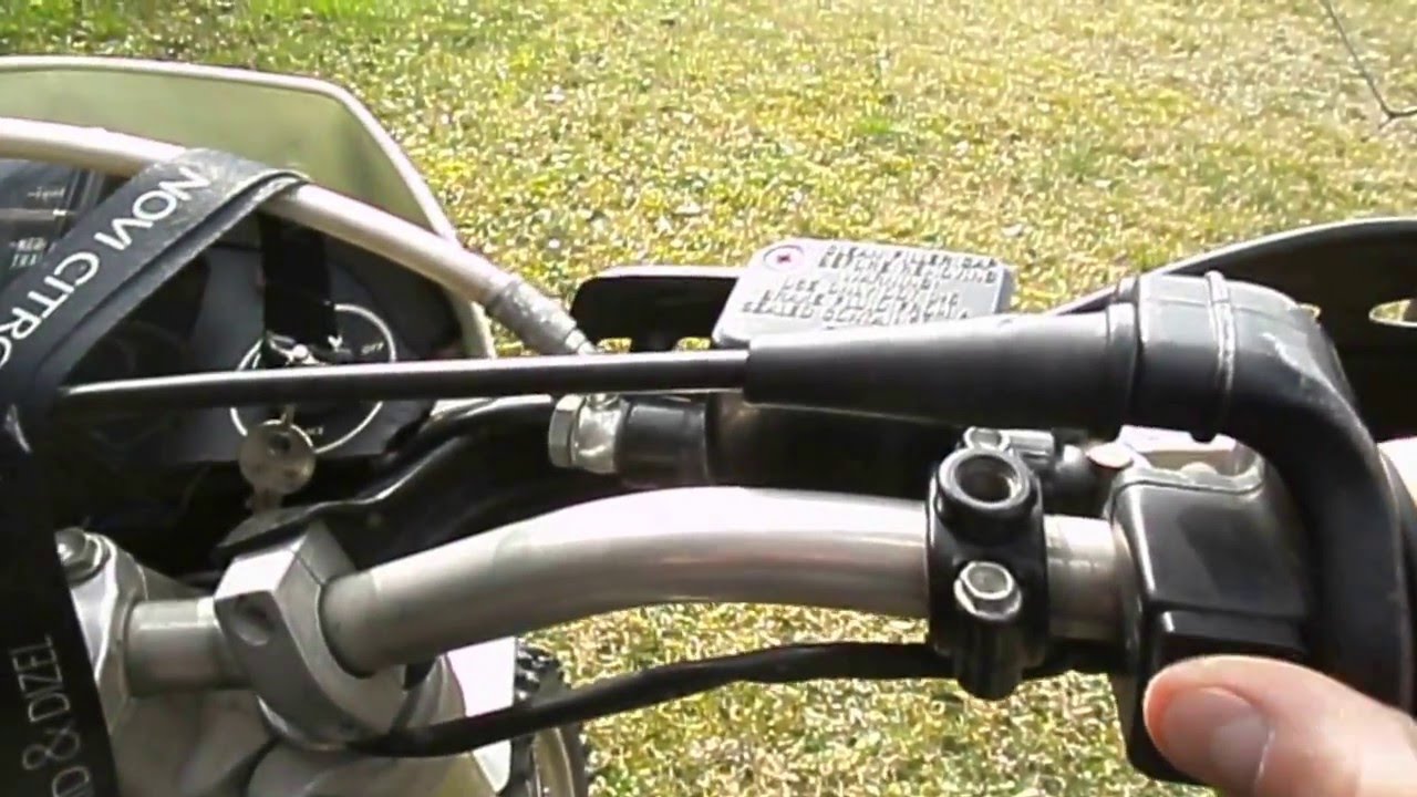 KTM LC2