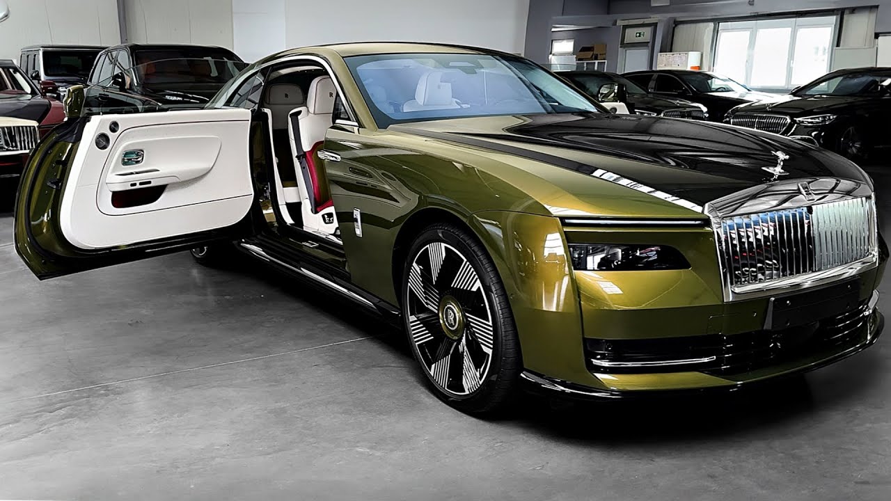 Rolls-Royce SPECTRE (2025) - The Exceptional Ultra-Luxury Super Coupe!