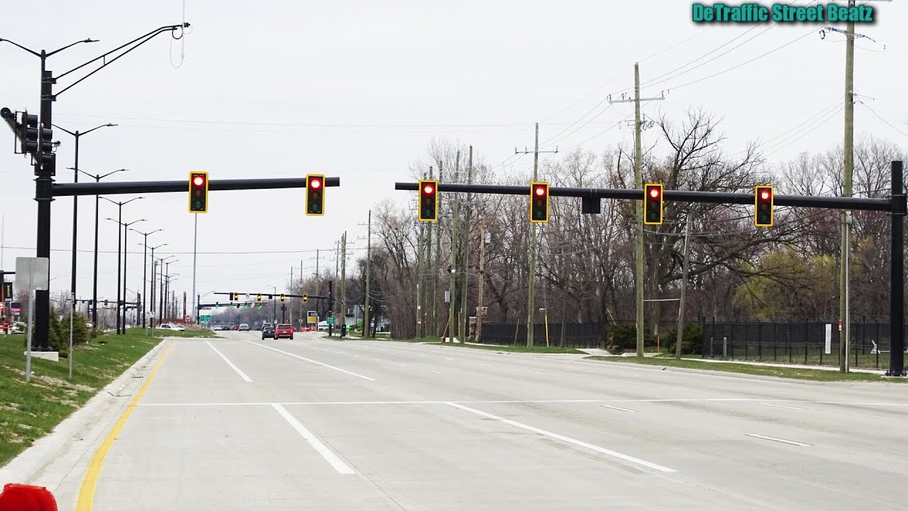 6 Lane Traffic Lights After Upgrade | Detroit Arsenal - U.S. Army