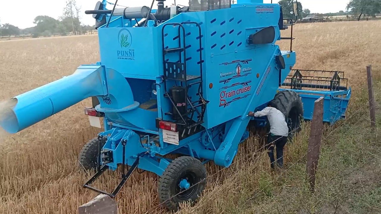 Punni combine harvester gehun ki katai per
