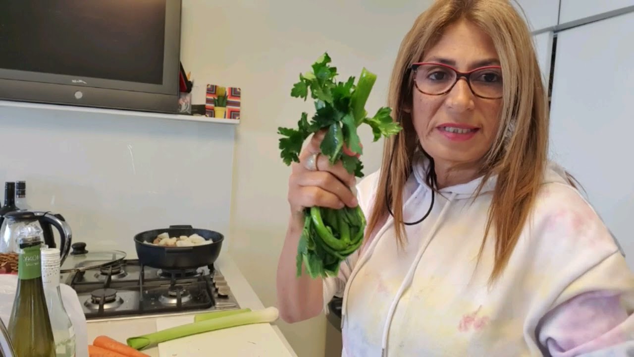 סבתוש יפוש מכינה אוסובוקו עם ערמונים וירקות