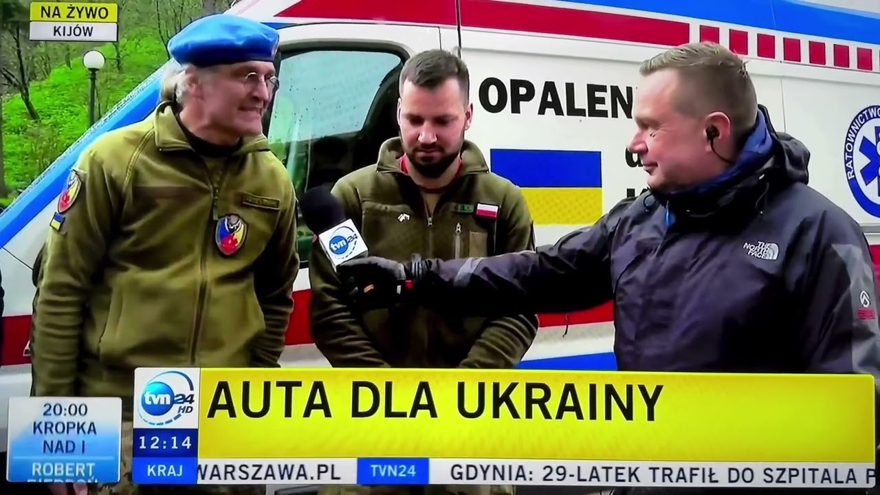 Przekazanie karetek z Opalenicy do Kijowa