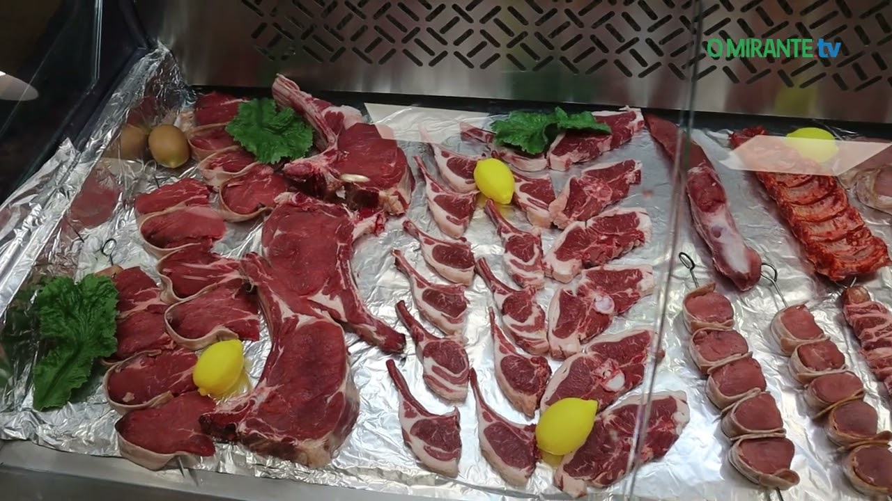 Luís Ferreira gere o Restaurante O Pinheiro em Almeirim