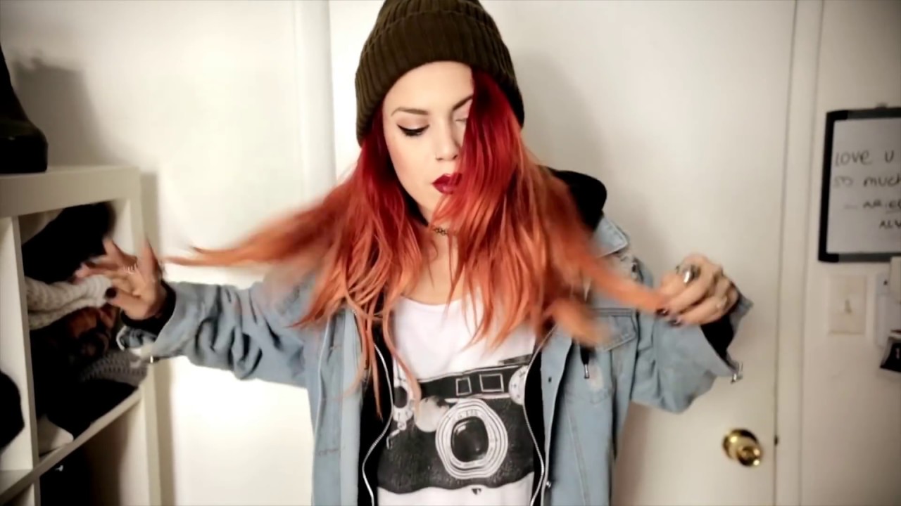 MY TEE COLLECTION + 10 DIFFERENT OUTFITS
