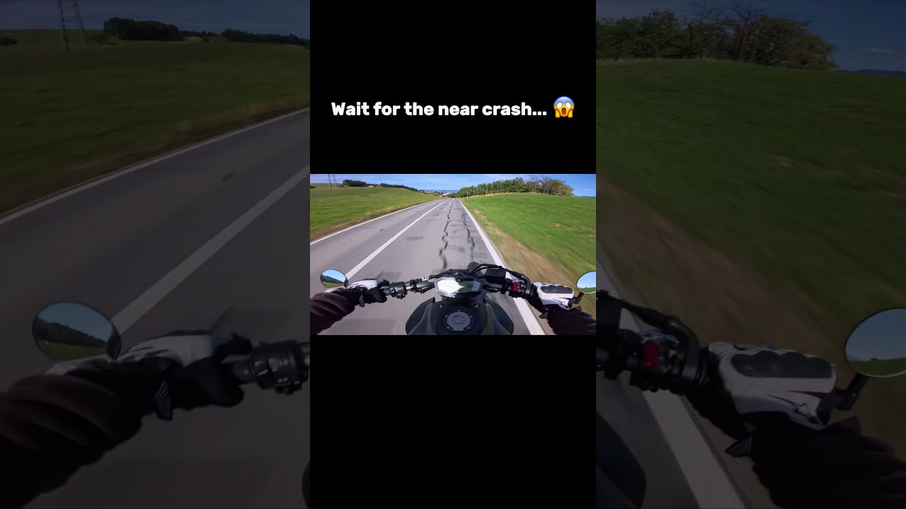 MT-07 SC Project Sound... wait for the near crash! 😱 #shorts #mt07 #nearcrash #bikelife