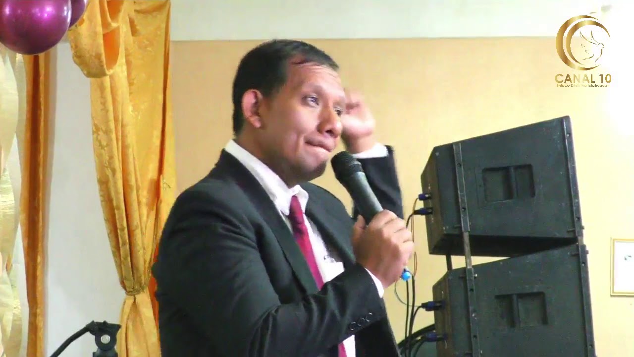 La voz de Julio Elias  UNIDOS POR CRISTO