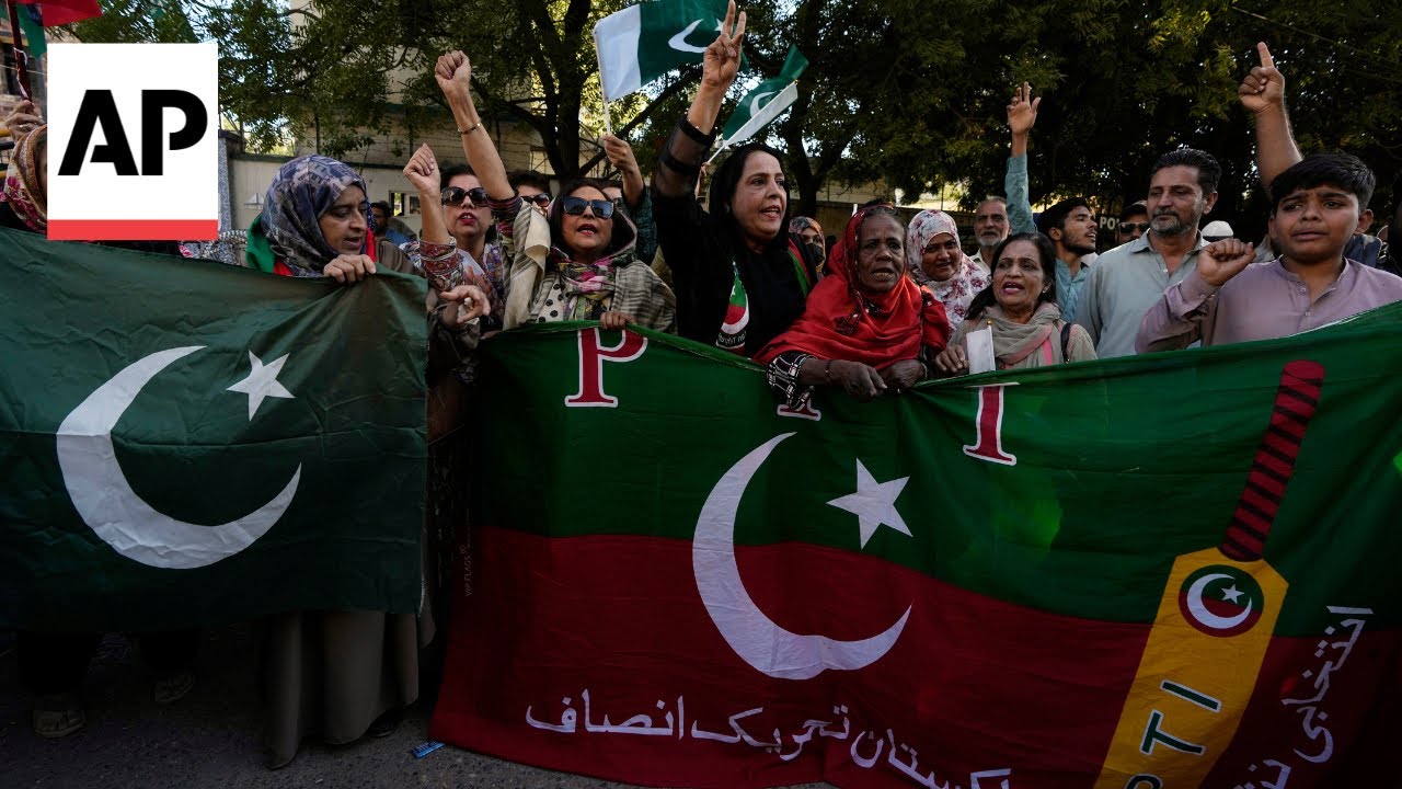 Political rivals of Pakistan&rsquo;s imprisoned ex-PM in power-sharing agreement