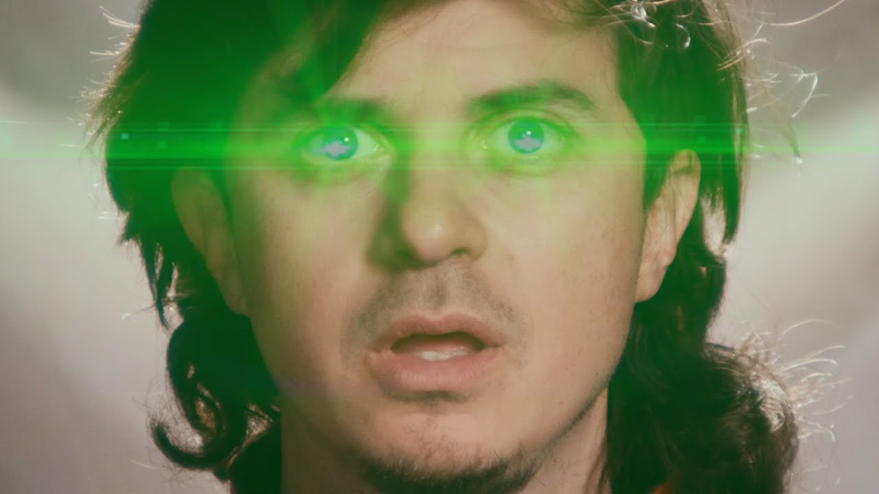 Watsky ft Garth- SO FAMOUS (music video)