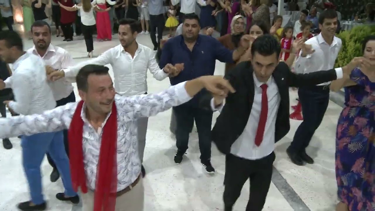 Mehmet İnci vs Ahmet Açıkgöz-Hareketli Arapça Kına Merasimi Elif Kır Bahçesi