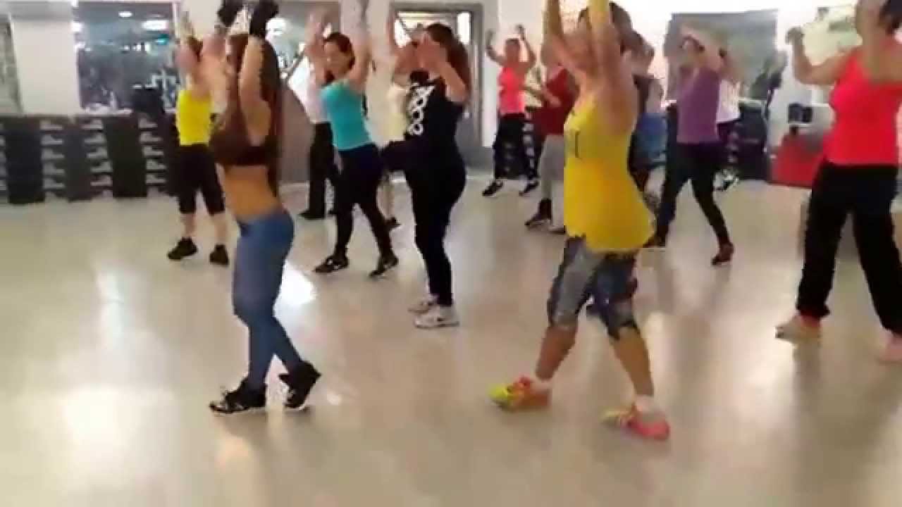 Mulher Melancia Vaii vaii vaii Velosidade Tali Zumba Makhlis טלי זומבה מחליס