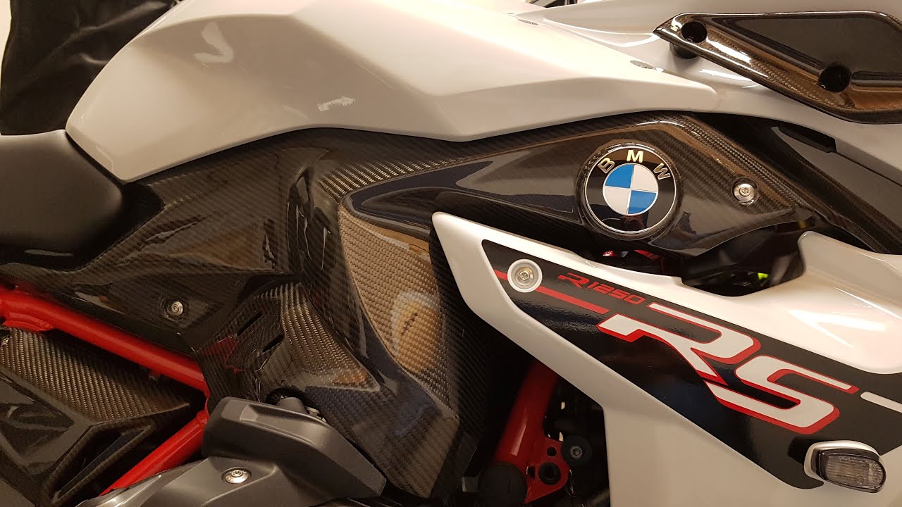 BMW R 1250 RS - teuerstes Facelift ever - Teil 10, Ilmberger Carbon Seitendeckel unter dem Tank