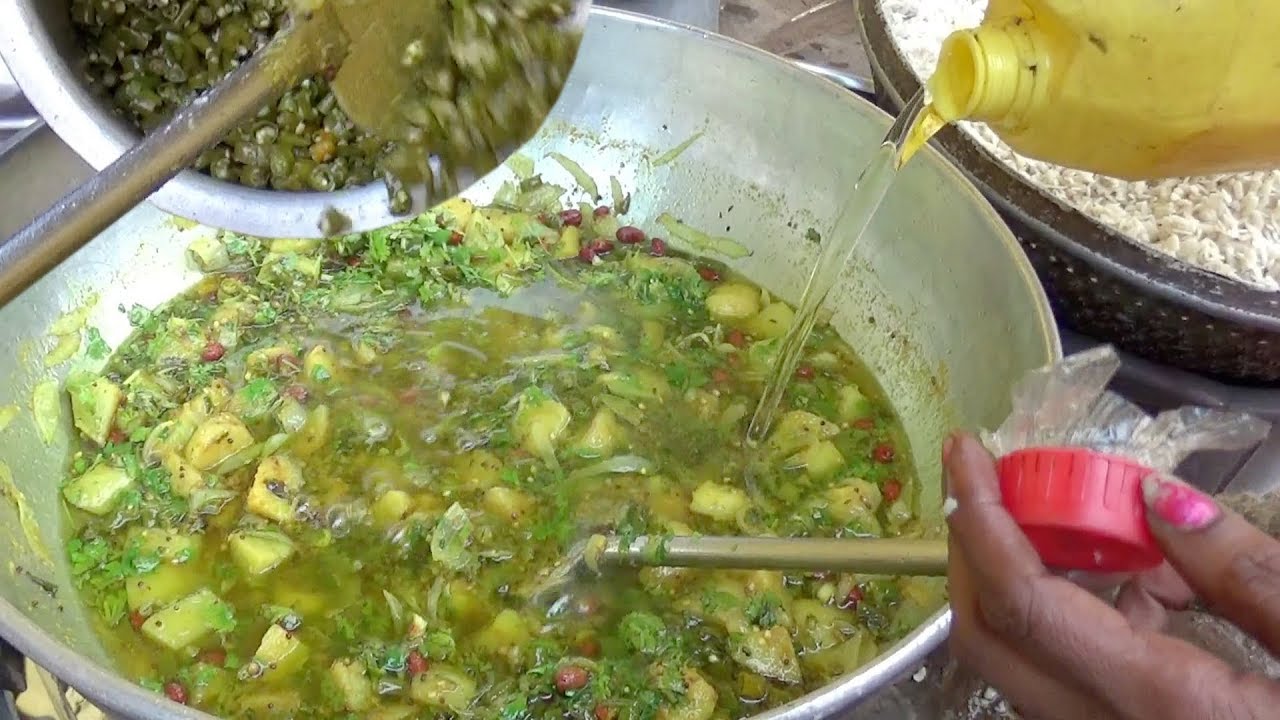 Nagpur ka Famous Patil Poha Corner | Tarri Poha with Chana & Sev | Street Food Nagpur