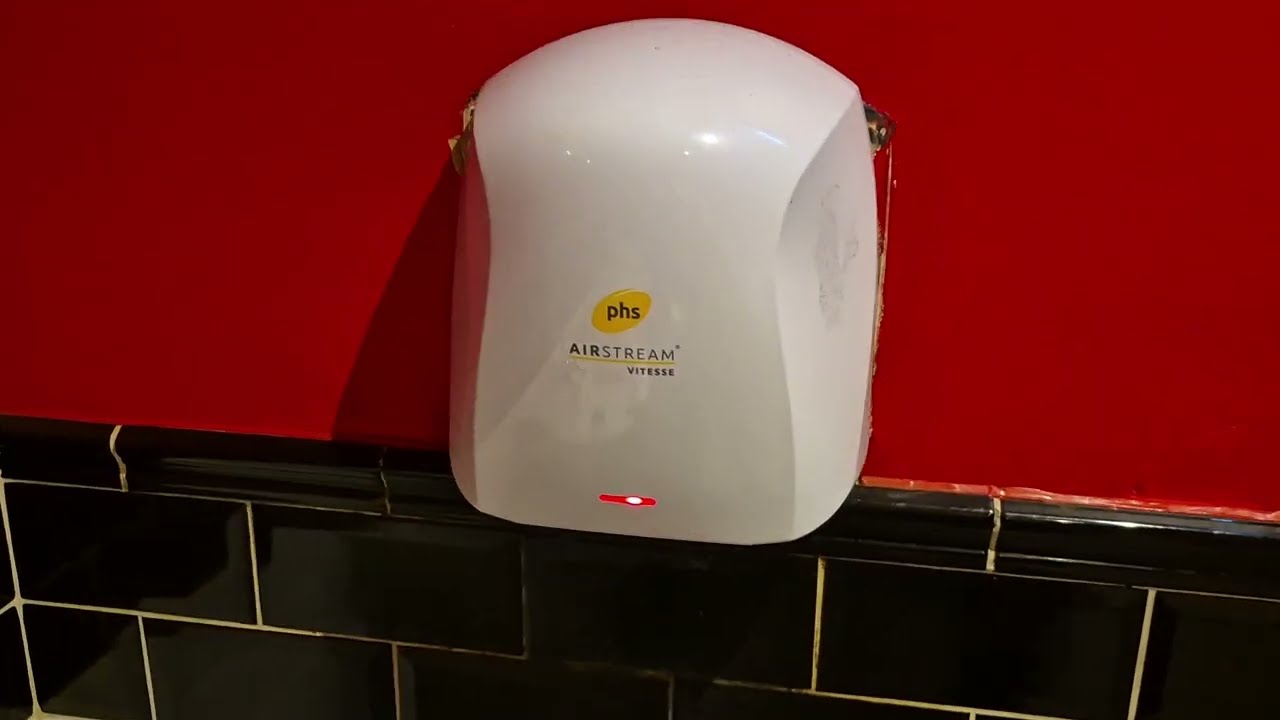 PHS Airstream Vitesse Hand Dryer @ Slim Chickens 🚹, Manchester Arndale, Manchester