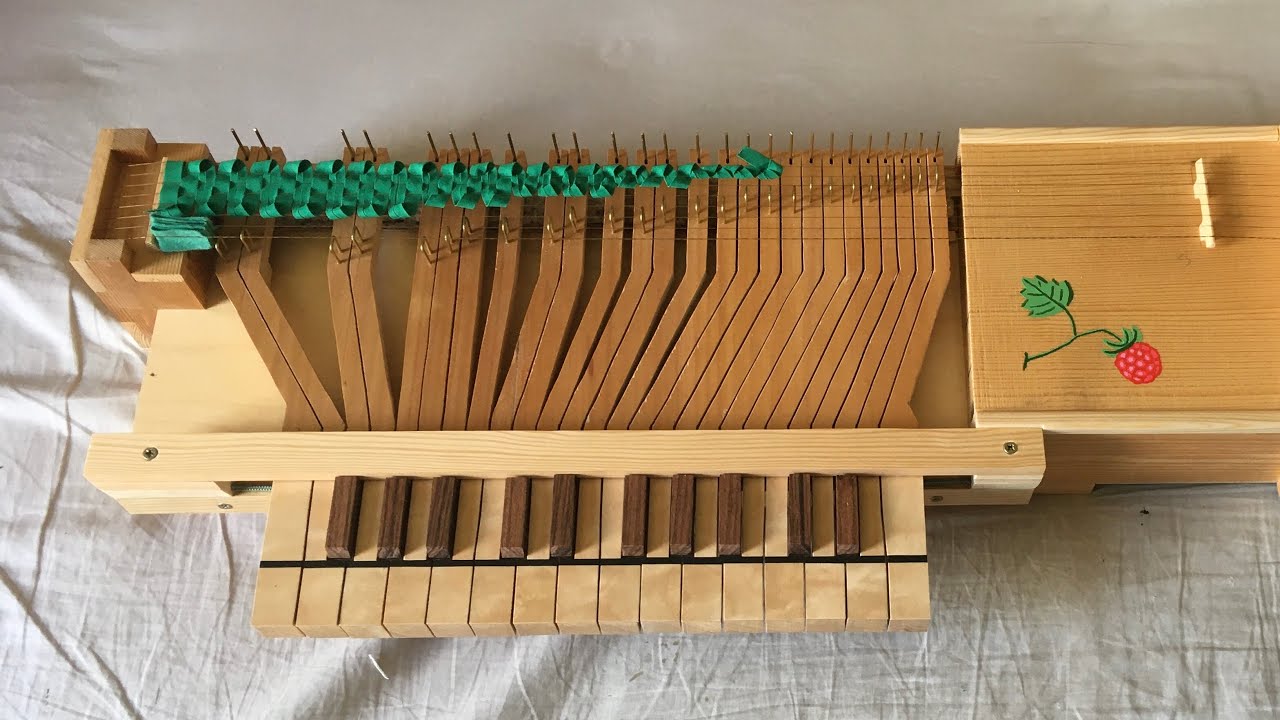 Making a Clavichord