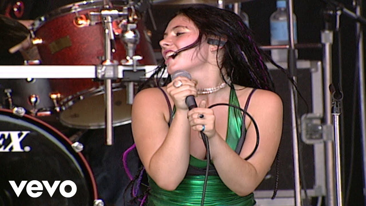 Killing Heidi - Mascara (Live At Big Day Out / 2001)