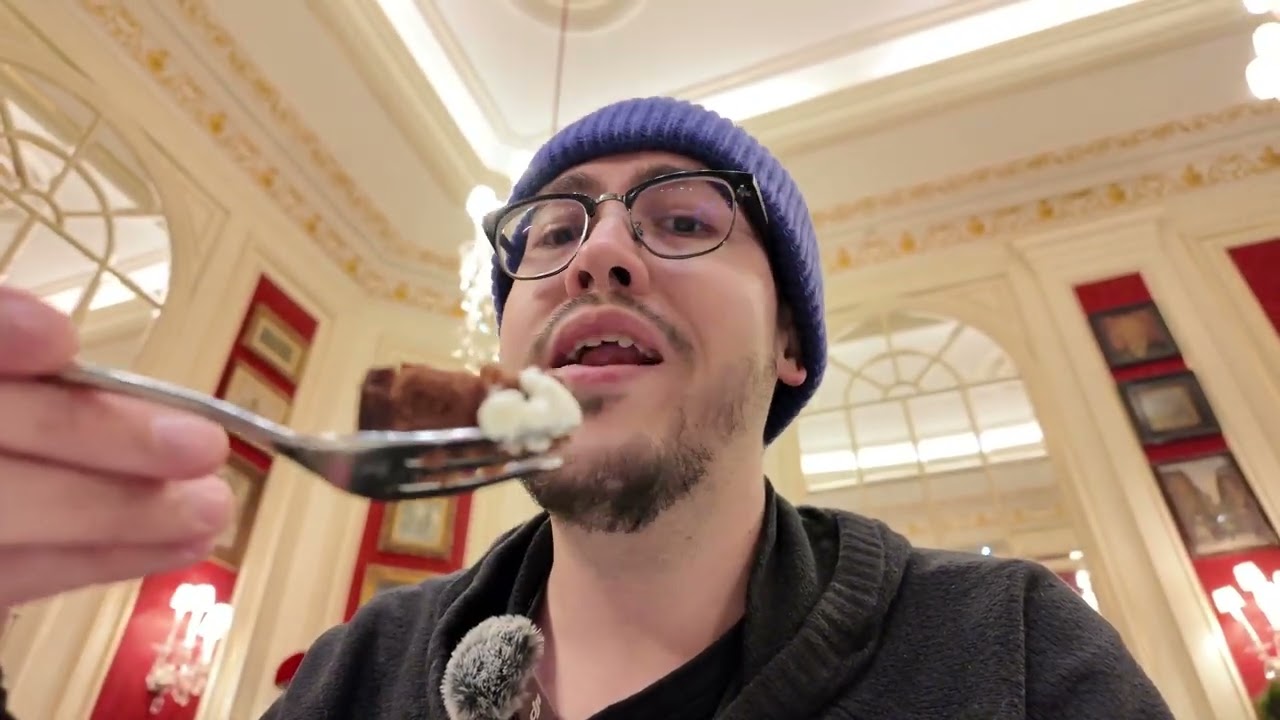 Dónde COMER BARATO en Viena 🇦🇹 + La Polémica de la TARTA SACHER (¿Sacher o Demel?)