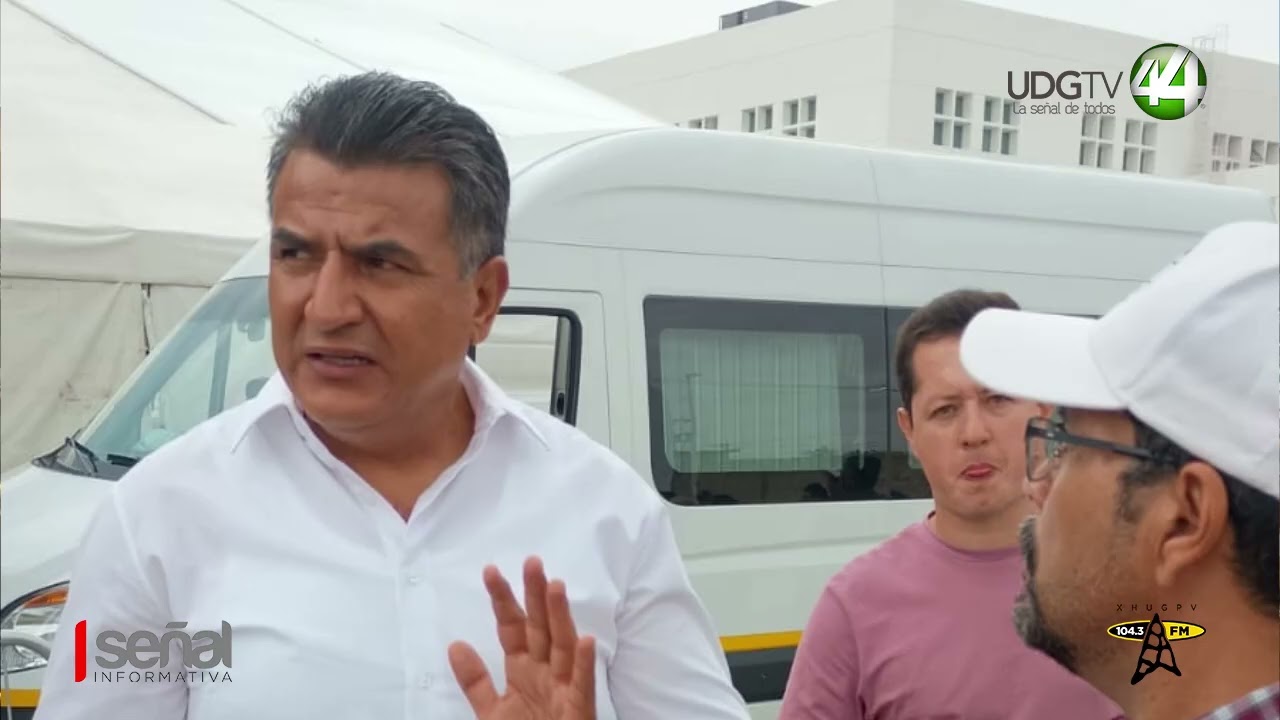 Maestros cesados del COBAEJ piden al gobernador Pablo Lemus ayuda para su reinstalaci&oacute;n.