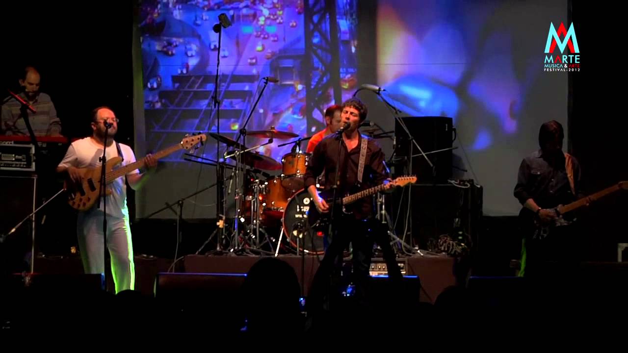 La Derecha -  El Puñal - Marte Festival 2012