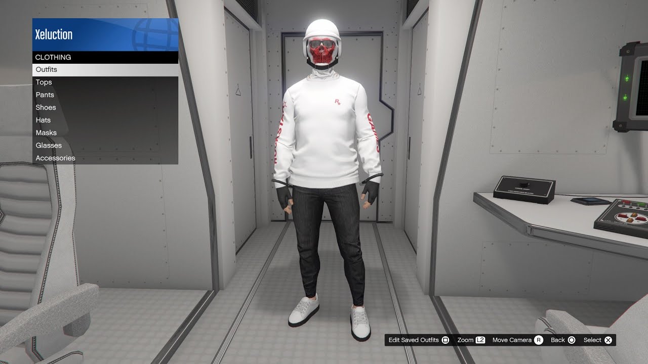 White bulletproof helmet male base outfit I GTA