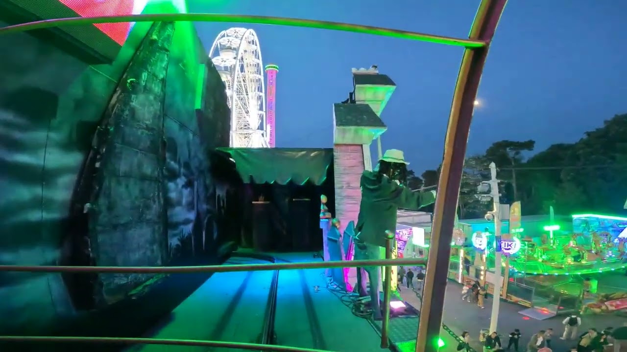 EFFEL RidesGhost Train Thriller (Camors) Foire du Trône Paris 2022 POV Onride